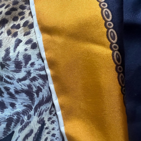 Echo Leopard Scarf Hand Rolled Hem Vintage - Picture 9 of 10